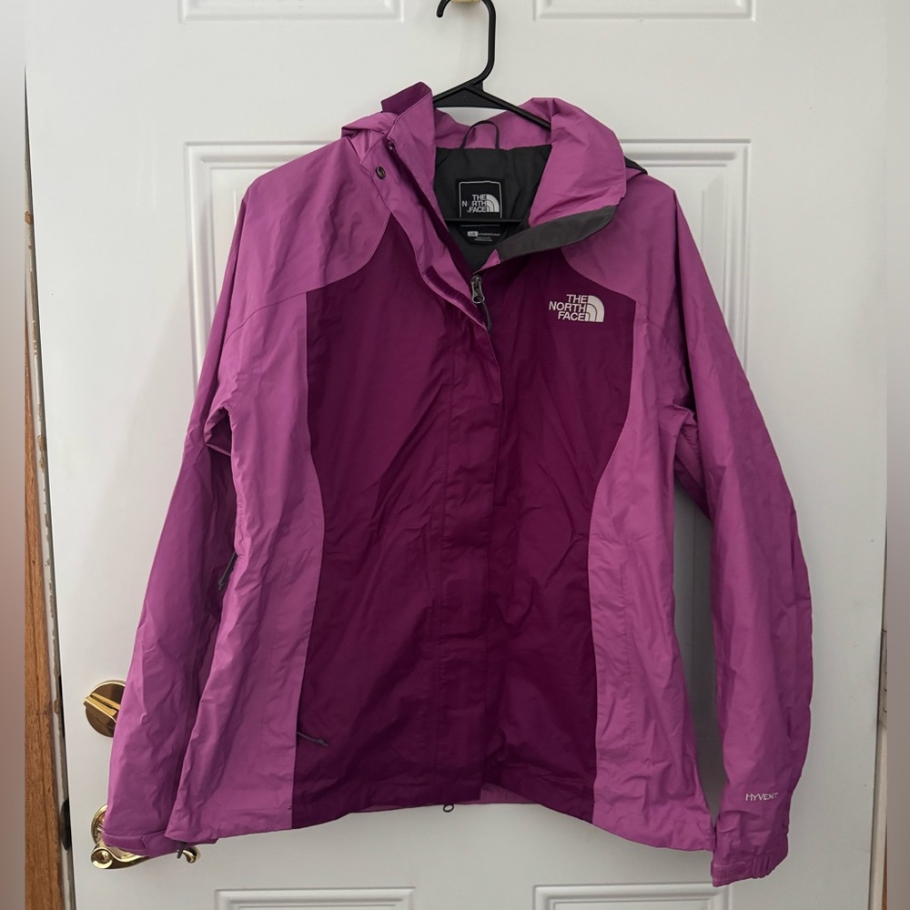 The North Face Women's Magenta and Pink Ski Jacket